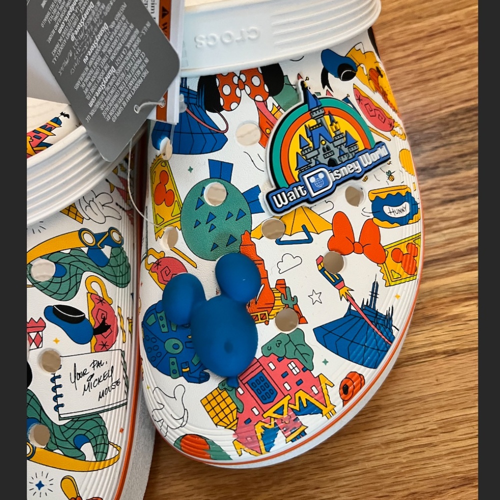 Disney Park Mickey Mouse Play in the Park Clogs for Adults Men's 11 NWT - Picture 6 of 7